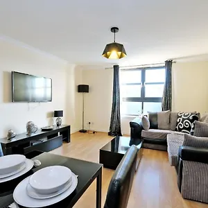 Apartment Orangeapartments Riverside Drive,5 Minutes From Centre